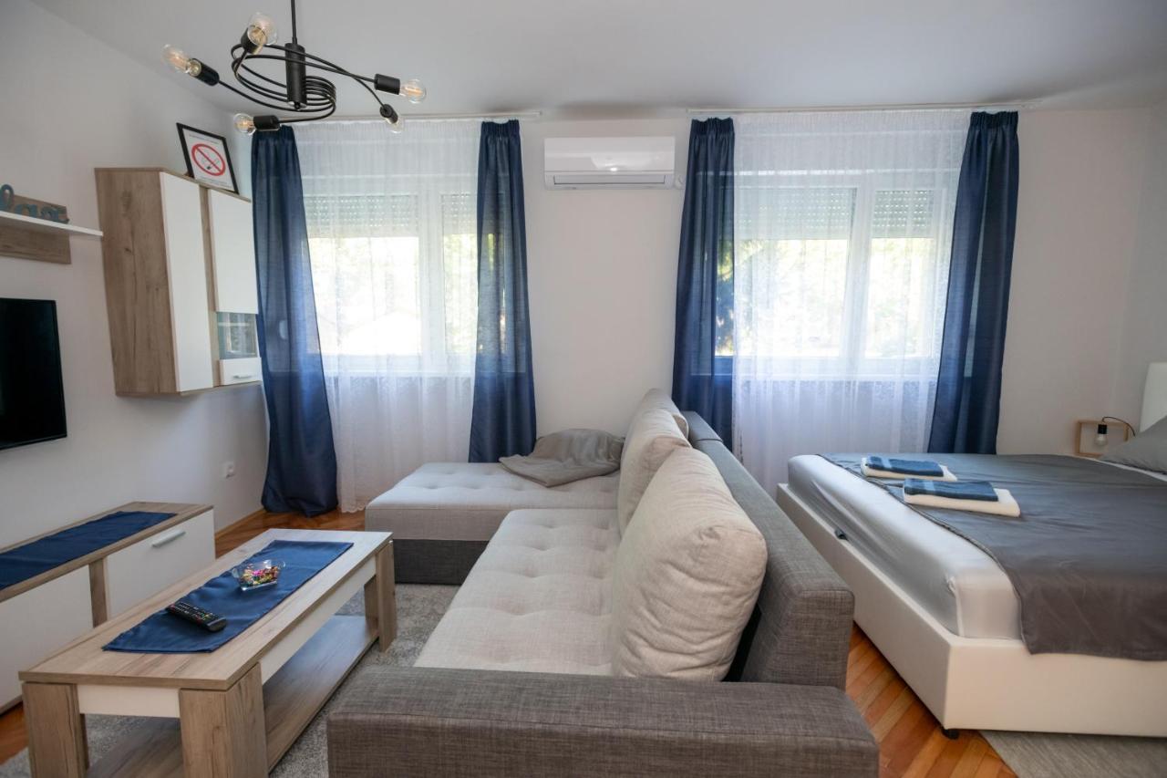 Apartman Studio Blue Subotica Exterior photo
